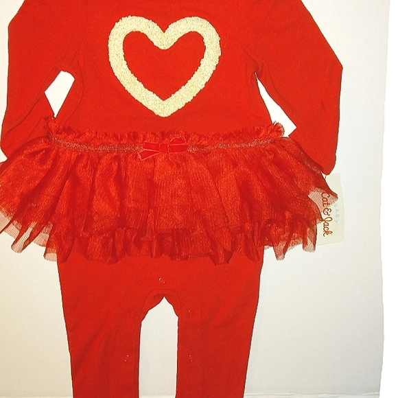 NWT☆CAT & JACK☆Baby Girl Wowzer Red Long Sleeve Heart Romper outfit - Picture 8 of 12